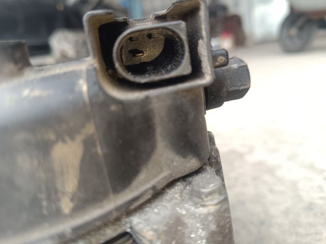 7802261 BMW Генератор купить в Каменское