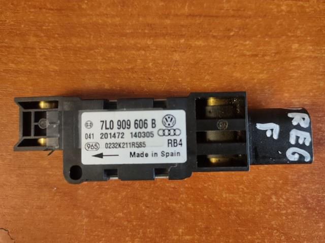 Датчик Айрбег передний 7L0909606B VAG