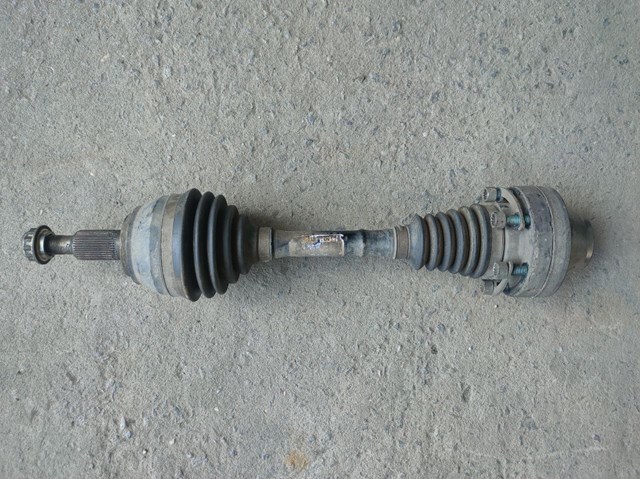 Ось передняя в сборе 7L6407271D VAG