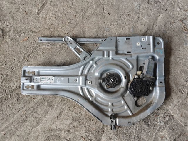 Стеклоподъемник левой задней двери 834702E010 HYUNDAI