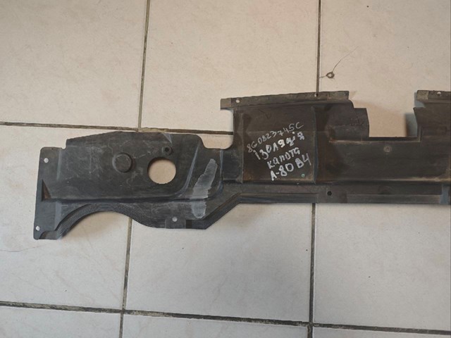 VAG 8G0823745C Шумоизоляция капота в наличии Чернигов