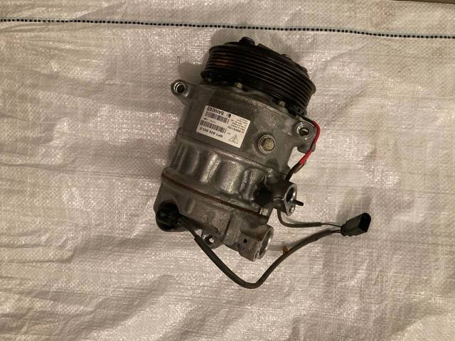 Компрессор системы кондиционирования 9P1820803D PORSCHE