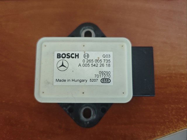 Датчик поперечного ускорения (ESP) A0055422618 MERCEDES