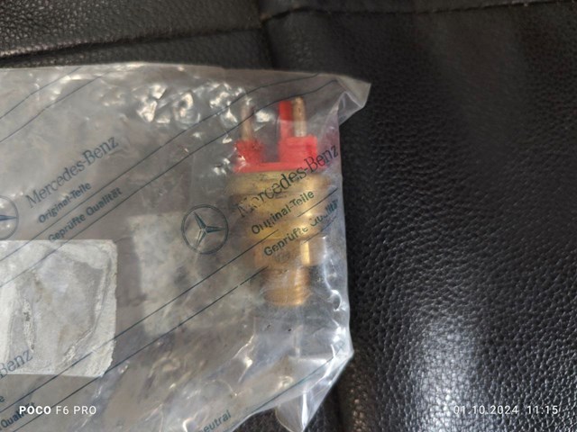 Датчик включения вентилятора радиатора  A0065454224 MERCEDES