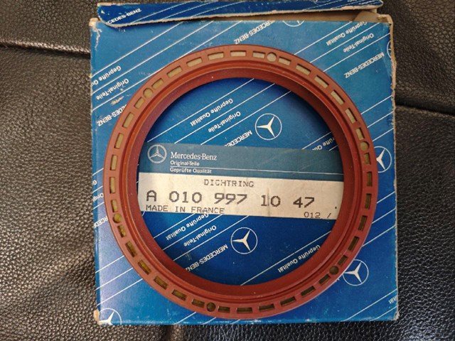 Сальник коленвала двигателя, задний A0109971047 MERCEDES