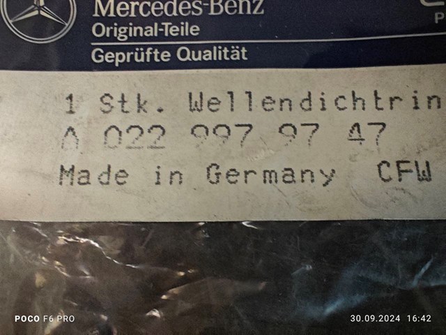 A0229979747 MERCEDES Сальник передней ступицы купить в Черновцы