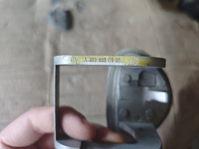 A2038800805 MERCEDES Накладка форсунки омывателя фары передней купить в Украина