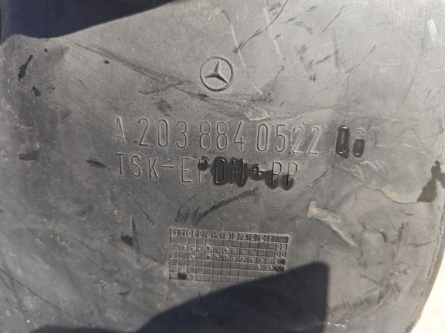 MERCEDES A2038840522 Подкрылок крыла переднего левый передний в наличии Полтава