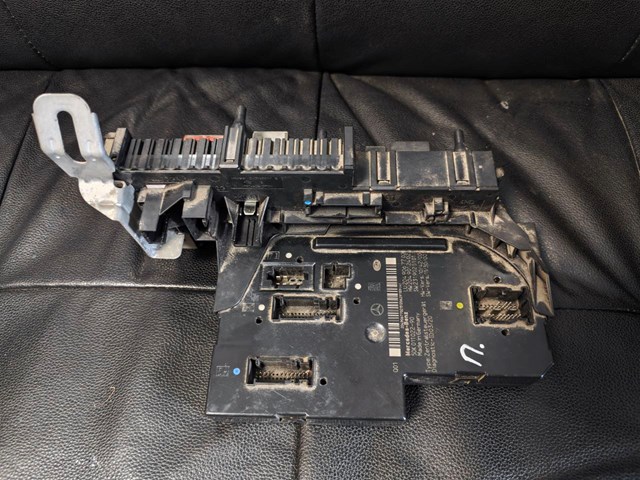 Блок управления сигналами SAM A2049067702 MERCEDES