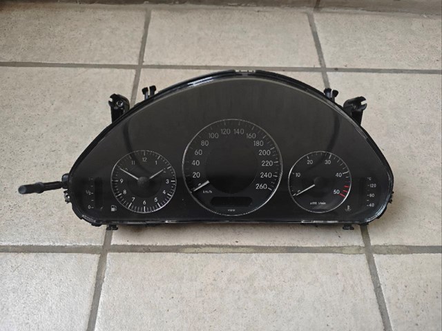 Приборная доска A2115400447 MERCEDES