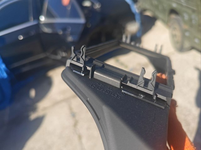 MERCEDES A2126801436 в наличии Ирпень