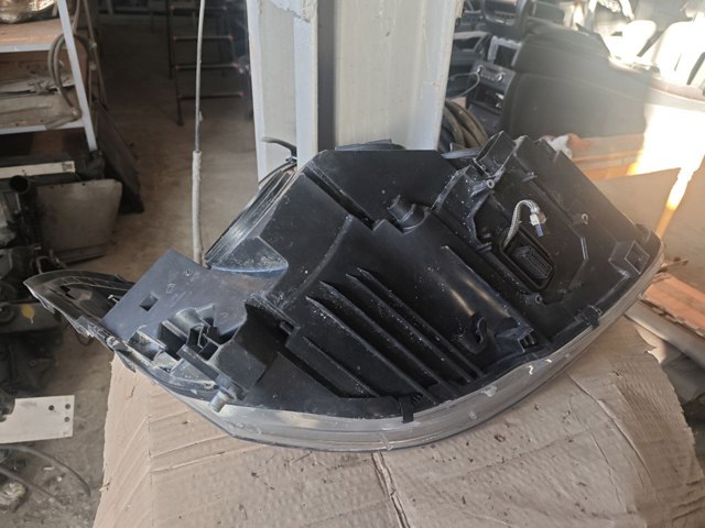 A2218200761 MERCEDES Фара левая купить в Ровно