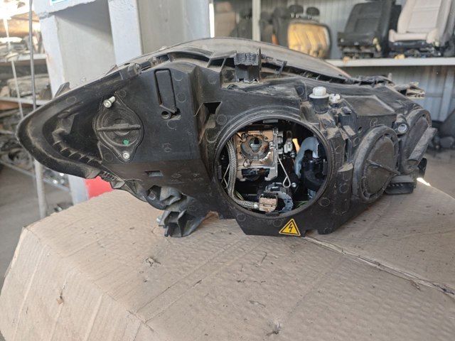 A2218200761 MERCEDES Левая фара купить в Украина