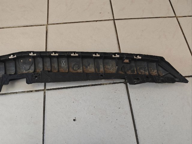 MERCEDES A2468850965 Кронштейн бампера переднего в наличии Украина