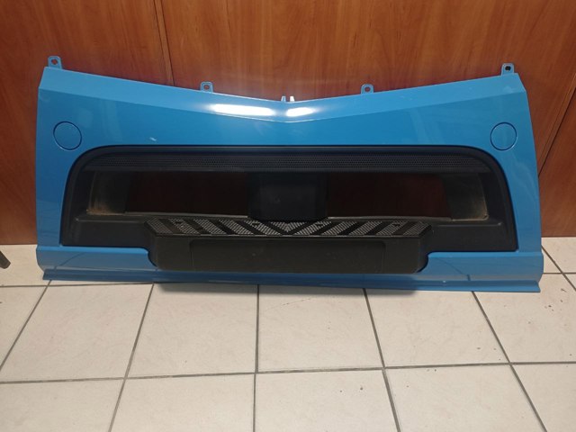 Бампер передний A9608801790 MERCEDES