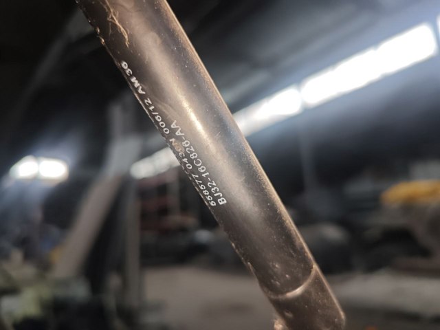 Упор капота BJ3216C826AA LAND ROVER