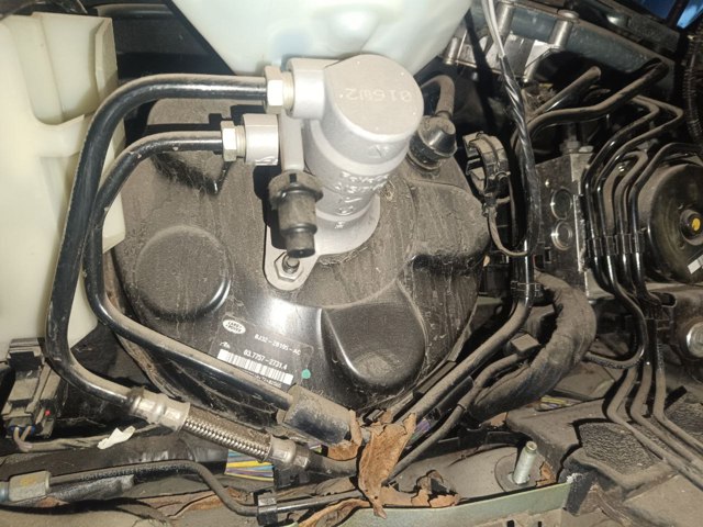 LAND ROVER BJ322B195AC в наличии Черкассы