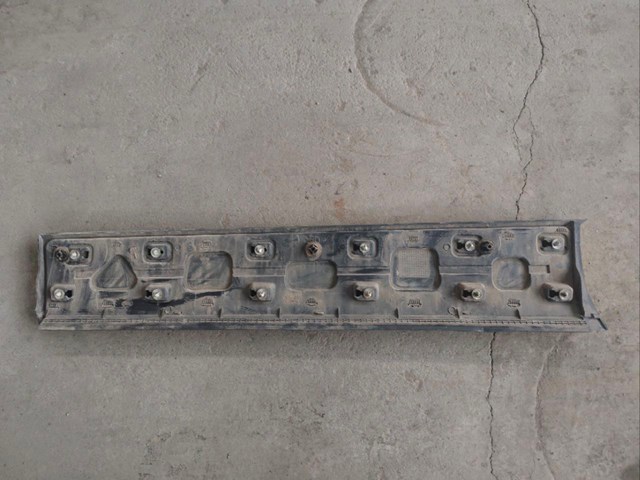 BJ3M21064BE LAND ROVER купить в Ужгород