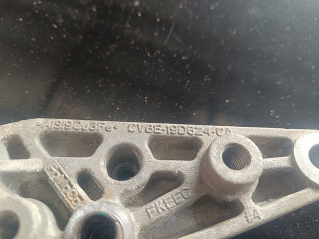 CV6E19D624CA FORD Кронштейн компрессора кондиционера купить в Сумы