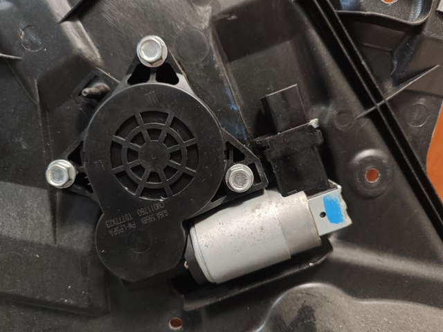 EG2159590B MAZDA Стеклоподъемник передней левой двери купить в Тернополь