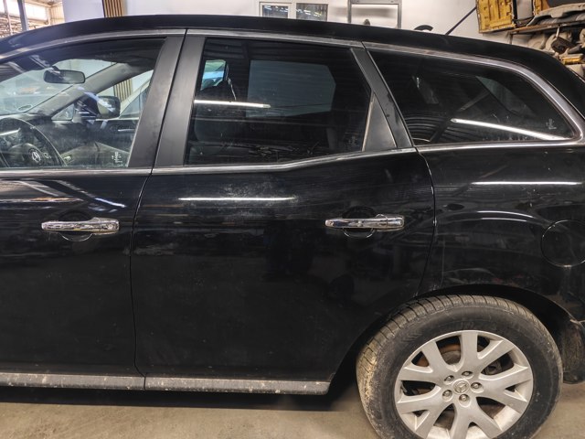 Дверь пассажирская задняя левая EGY17302XL MAZDA