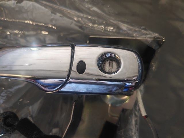 MAZDA EH1459410A Ручка двери передней наружная левая в наличии Черкассы