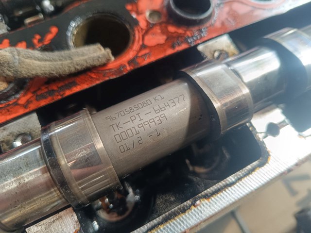 LAND ROVER LR022092 в наличии Тернополь