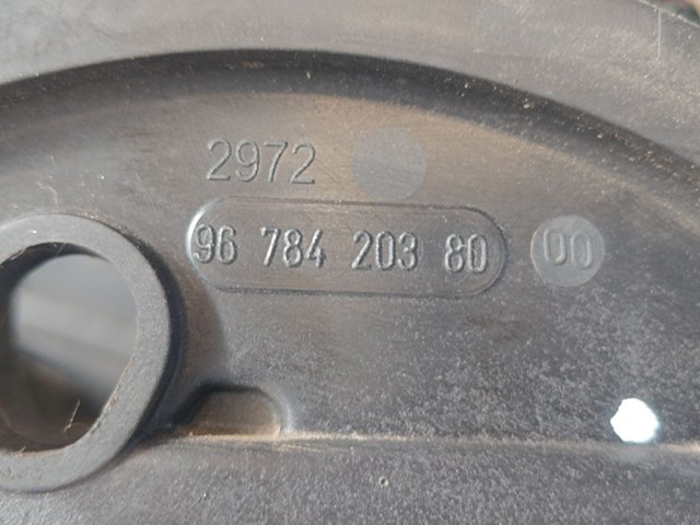 LAND ROVER LR022304 Крышка клапанная в наличии Запорожье