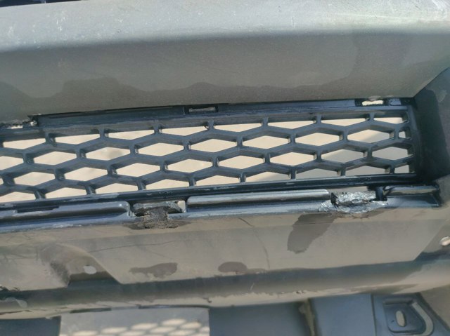 LAND ROVER LR036137 Бампер передний в наличии Ужгород