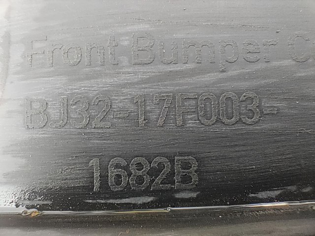 LR036137 LAND ROVER Передний бампер купить в Чернигов