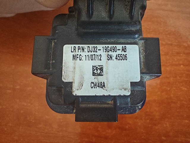 LAND ROVER LR040760 в наличии Кривой Рог