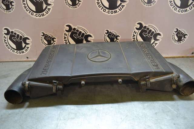  Корпус воздушного фильтра 1190940402 MERCEDES