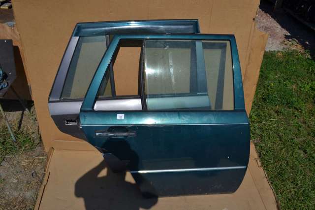 Задняя левая дверь 1247302005 MERCEDES