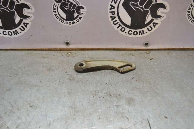 Рычаг открывания капота 1298870174 MERCEDES