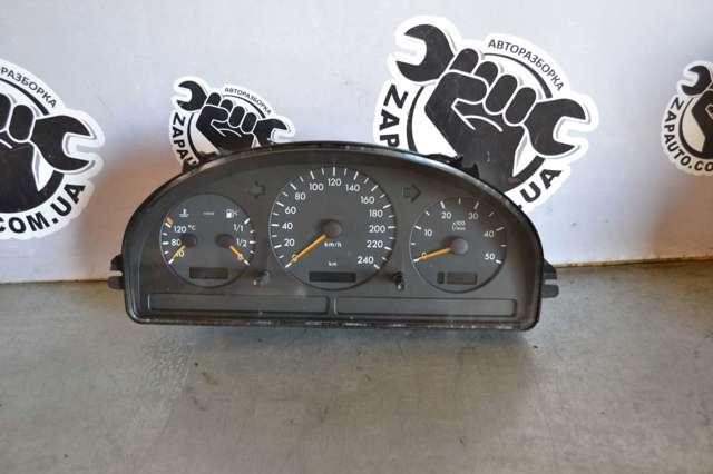 Щиток приборов 1635407611 MERCEDES