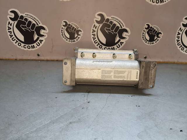 Подушка безопасности (AIRBAG) пассажирская 1638600705 MERCEDES