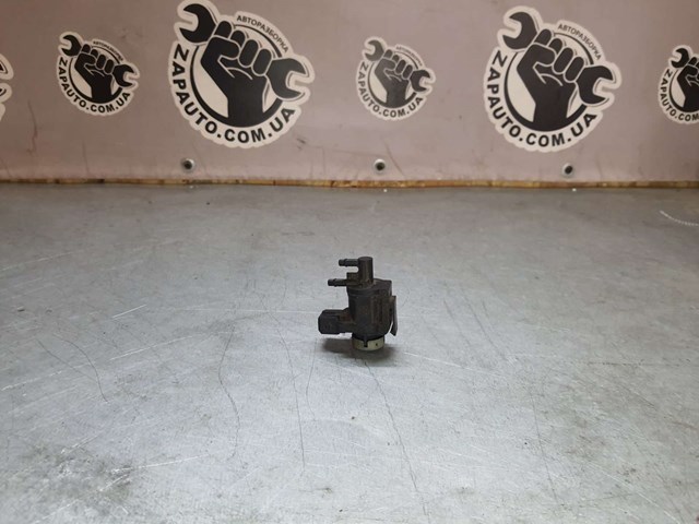 Клапан соленоид регулирования заслонки EGR 1J0906283A VAG