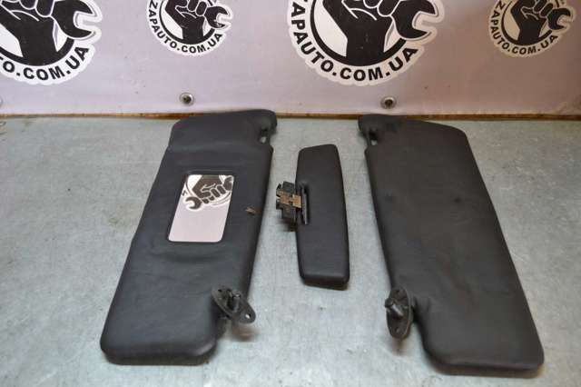 2018100110 Mercedes