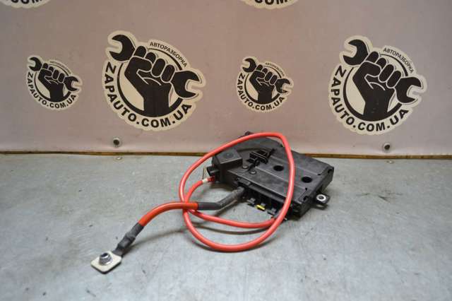 Коробка предохранителей 2055402850 MERCEDES