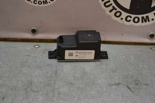 Преобразователь напряжения 2059053414 MERCEDES