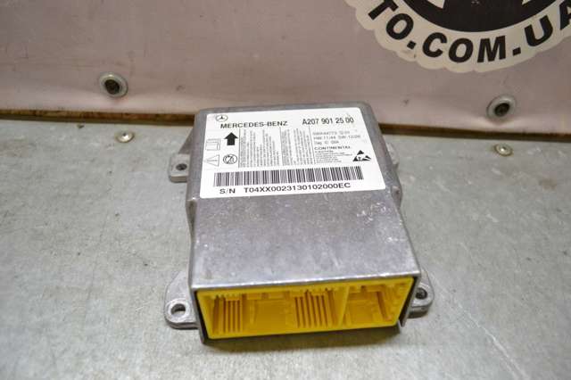 Блок управления airbag 2079012500 MERCEDES