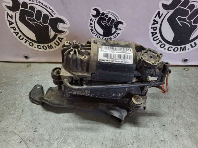 Компрессор пневмоподкачки (амортизаторов) 2113200304 MERCEDES