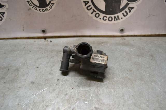 Кран системы отопления 2118320684 MERCEDES