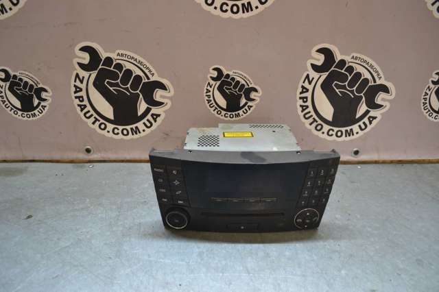 Магнитола (радио AM/FM) 2118702189 MERCEDES