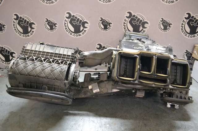 Корпус печки в сборе 2518340161 MERCEDES