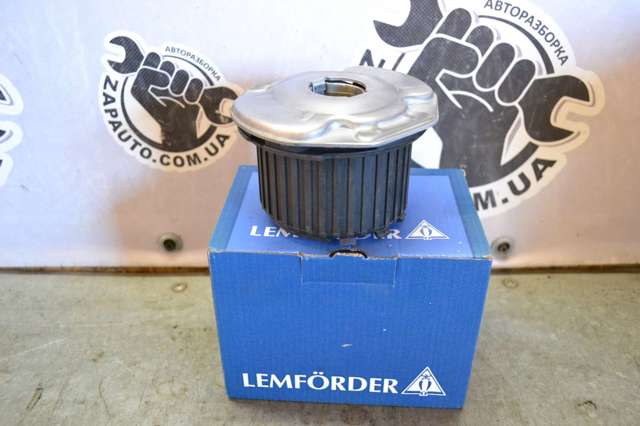 Сайлентблок подрамника задний 3834801 LEMFORDER