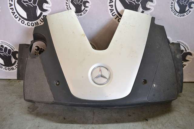 Крышка мотора декоративная 6290100967 MERCEDES