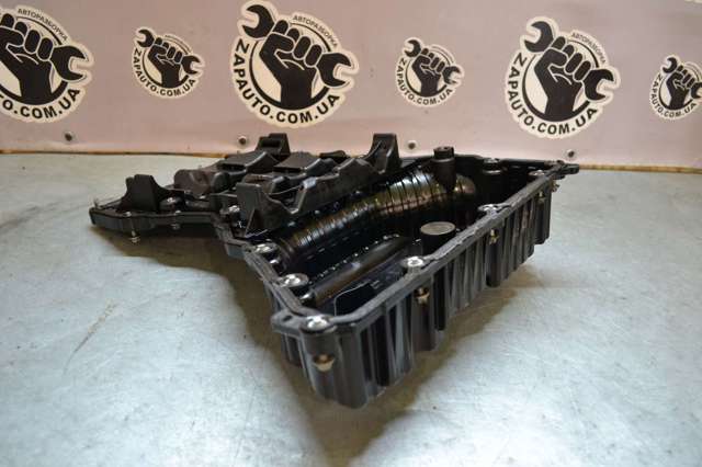 Поддон масляный картера двигателя, нижняя часть Мерседес-бенц Жлк