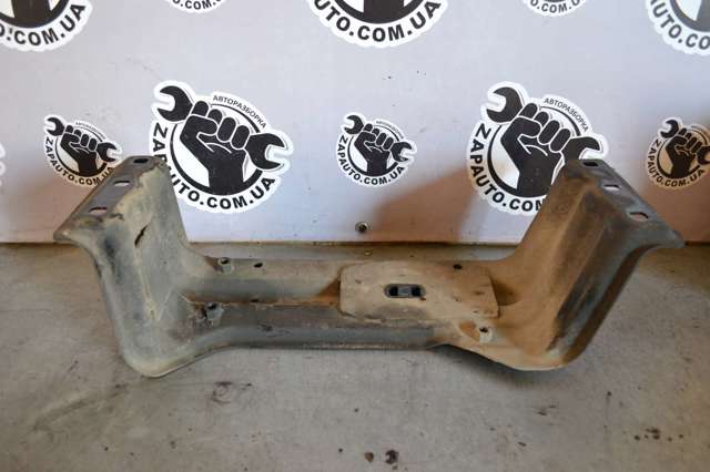 Кронштейн КПП A1642400302 MERCEDES