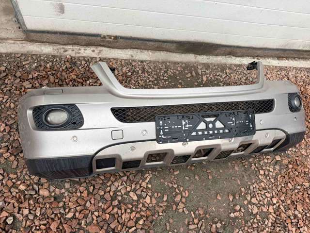 Передний бампер A1648851225 MERCEDES